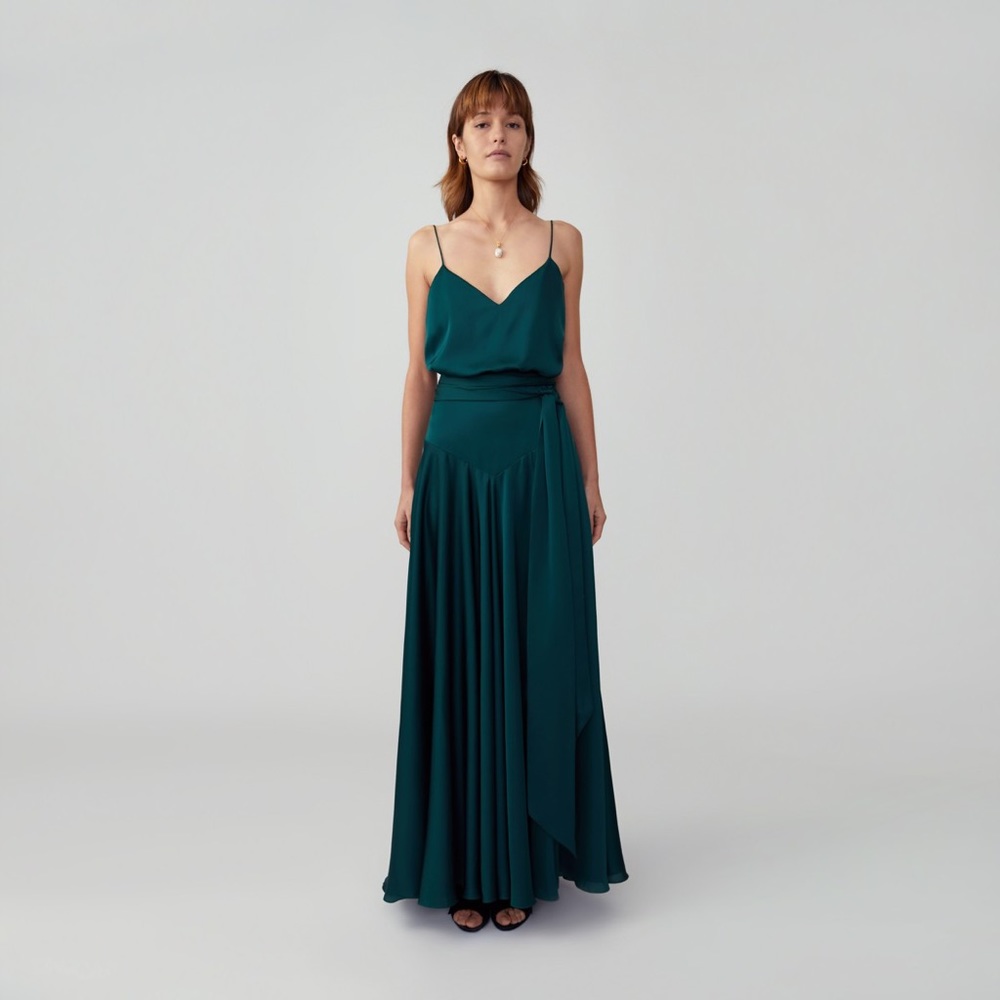 Fame & Partners Blusoned Tie Waist Dress